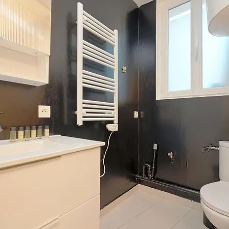 Apartment Modern For 3